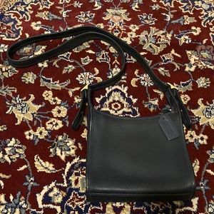 Vintage Coach Navy Leather Shoulder Bag